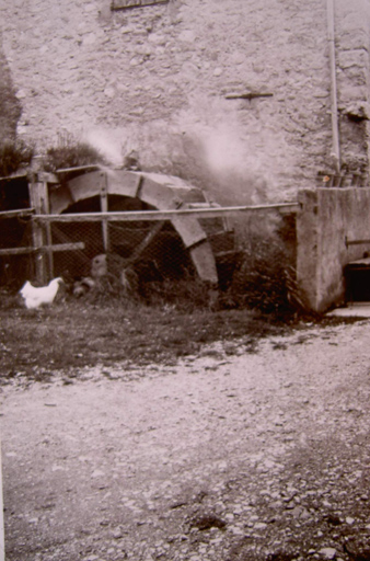 Moulin à foulon puis usine de taillanderie et moulin à farine dit moulin Bagnis, actuellement maison