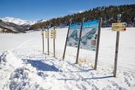 Panneaux indicateurs : l'écart de la Colle-Saint-Michel accueille une station de ski nordique.