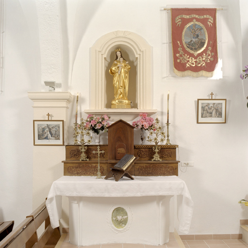 autels de la Vierge et de Saint-Michel (autels secondaires)