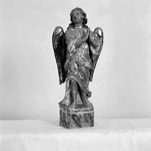 statue (statuette) : Ange adorateur