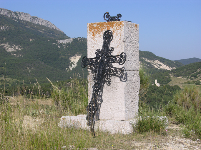 croix monumentales ; oratoires