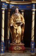 Statue-reliquaire (socle-reliquaire) : sainte Agathe