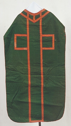 chasuble, étole, manipule (ornement vert)