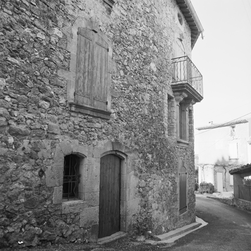 Maison. Façade nord, vue d'ensemble.