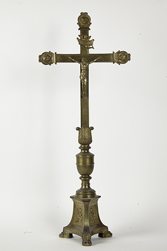 Croix d'autel (n°4)