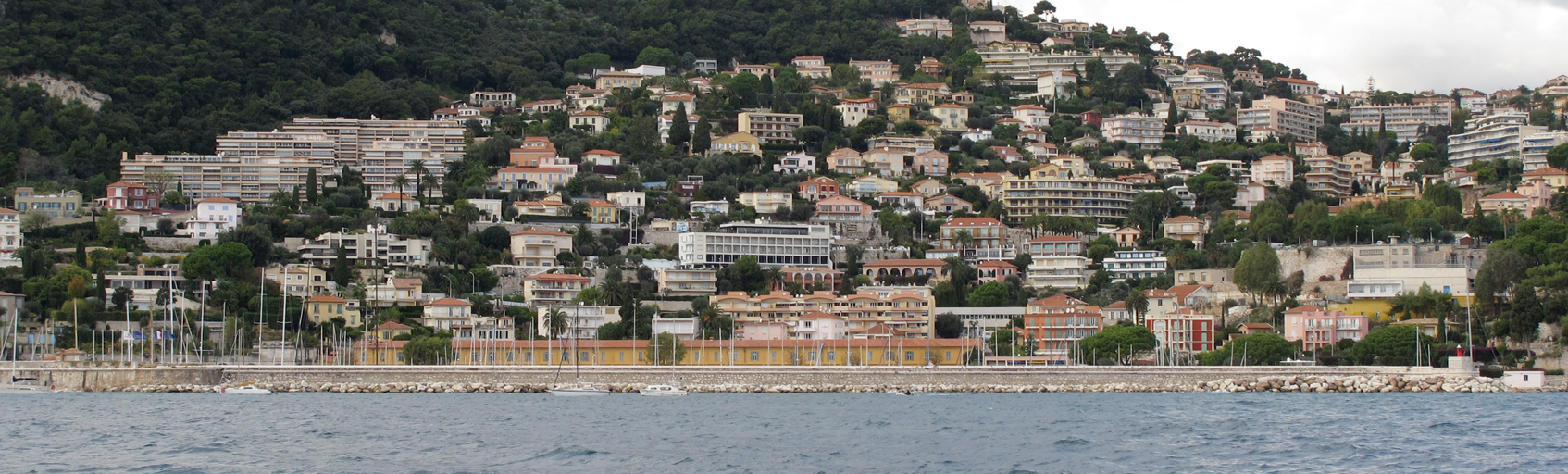 jetée dite môle du port de la Darse