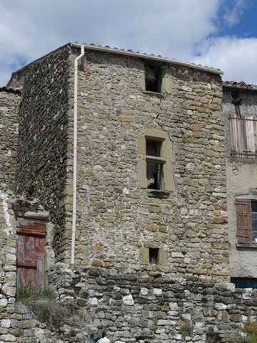 Vue d'ensemble prise du sud-ouest.