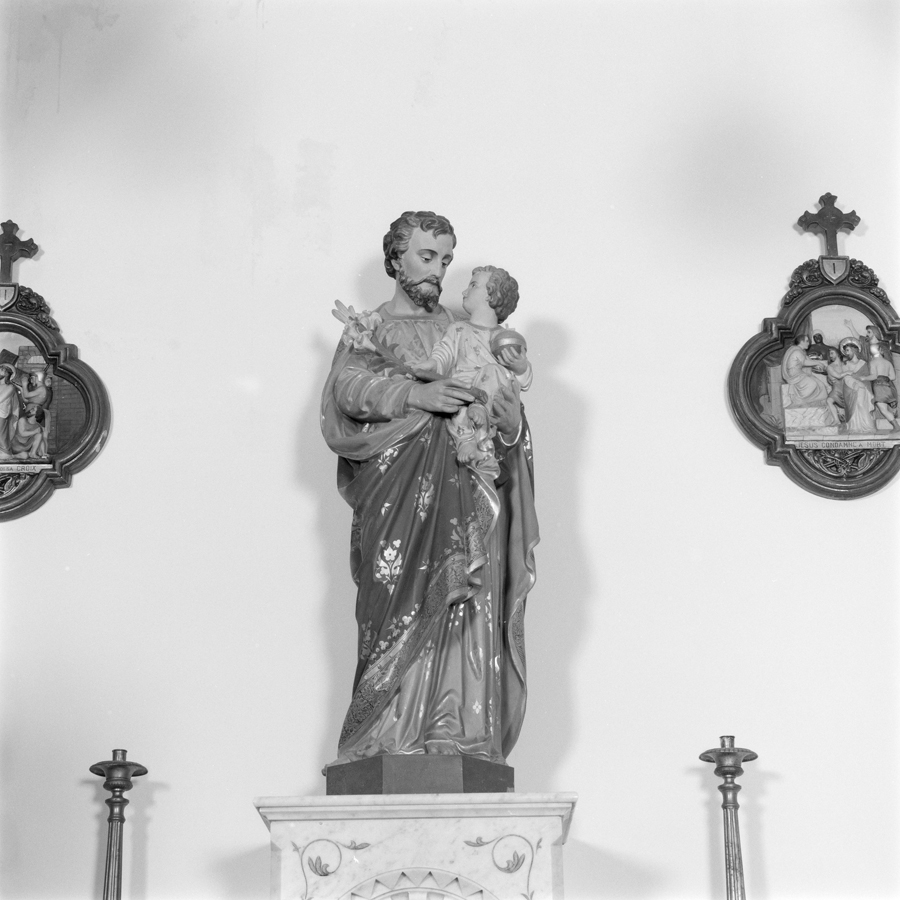 statue (petite nature) : saint Joseph