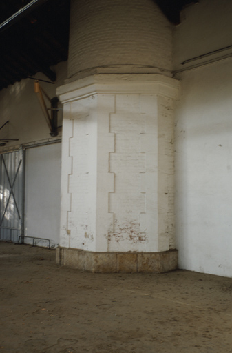 bâtiment conventuel, puis parfumerie Roure-Bertrand, actuellement immeuble de bureaux