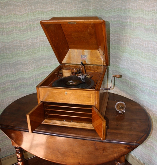 instrument de restitution (gramophone)