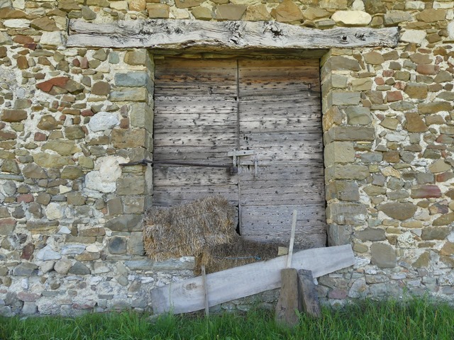 Grande porte de fenil, ferme dite Champ Pauvre.