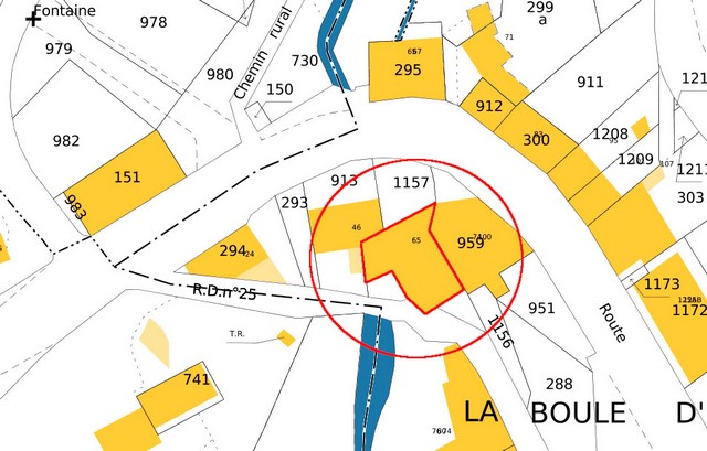 Plan de masse, d'après le cadastre de 2024 (section 000E). Echelle d'origine 1/500e.