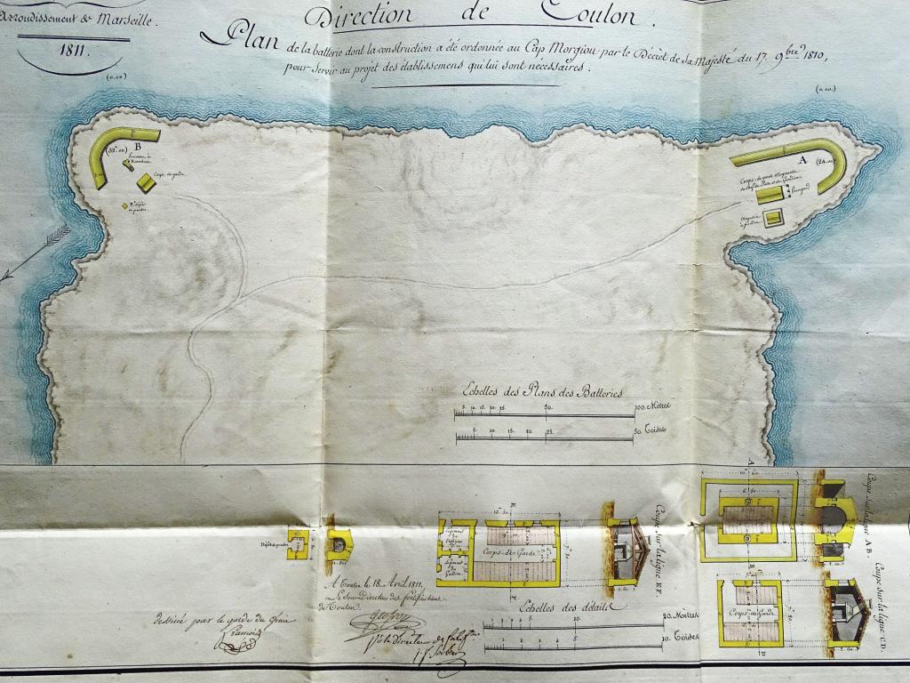 Plan de la batterie dont la construction a été ordonnée au Cap Morgiou par le décret de sa majesté du 17 9bre 1810 [...]. [Plans d'ensemble et de détail des bâtiments du projet de double batterie au cap Morgiou]. 1811.