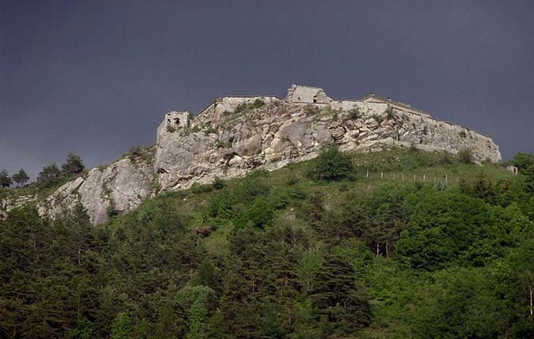ensemble fortifié de Saint-Vincent-les-Forts, de l'organisation défensive de l'Ubaye.