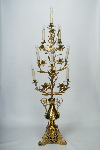 paire de chandeliers vases-bouquets d'autel