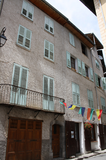 maison et usine de pâtes alimentaires, actuellement maisons