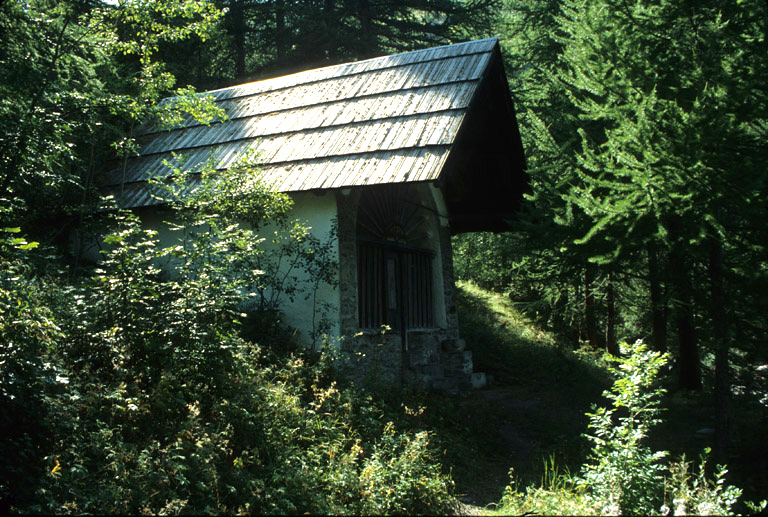 églises paroissiales, chapelles