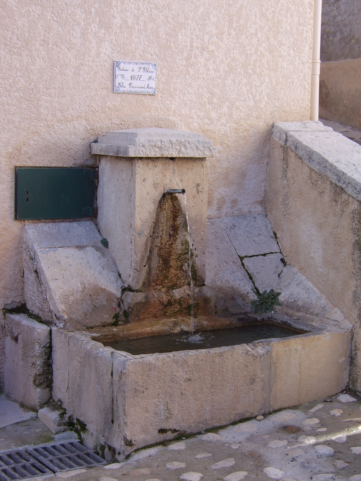 fontaine dite fontaine Saint-Blaise