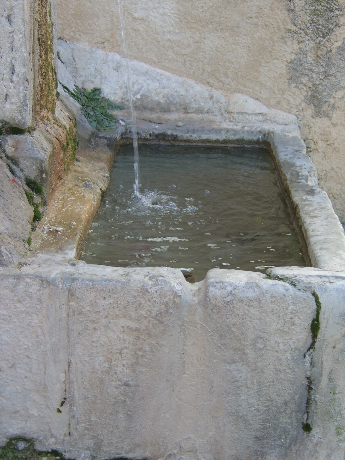 fontaine dite fontaine Saint-Blaise