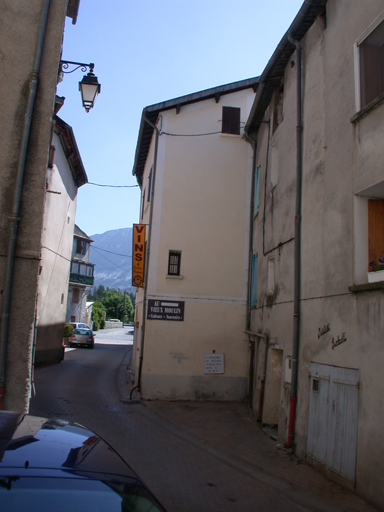 Maison puis minoterie Bourillon actuellement maison