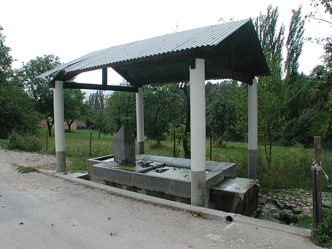 fontaine, lavoir