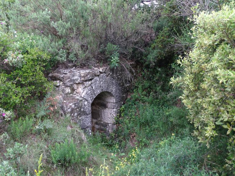 batterie dite ouvrage ouest du Mont Caume