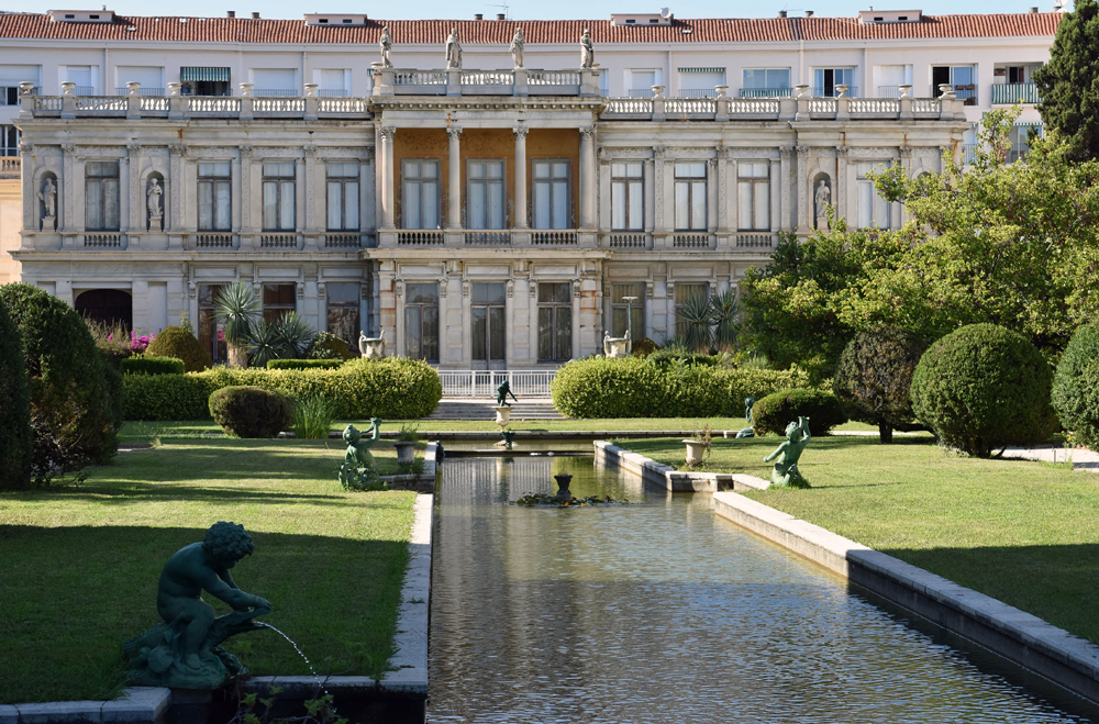 jardin d'agrément des Grands Cèdres, ancien jardin d'agrément de la Villa Les Palmiers
