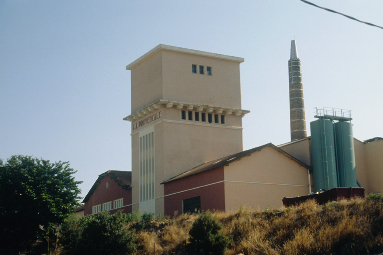 coopérative agricole dite Distillerie coopérative La Provençale