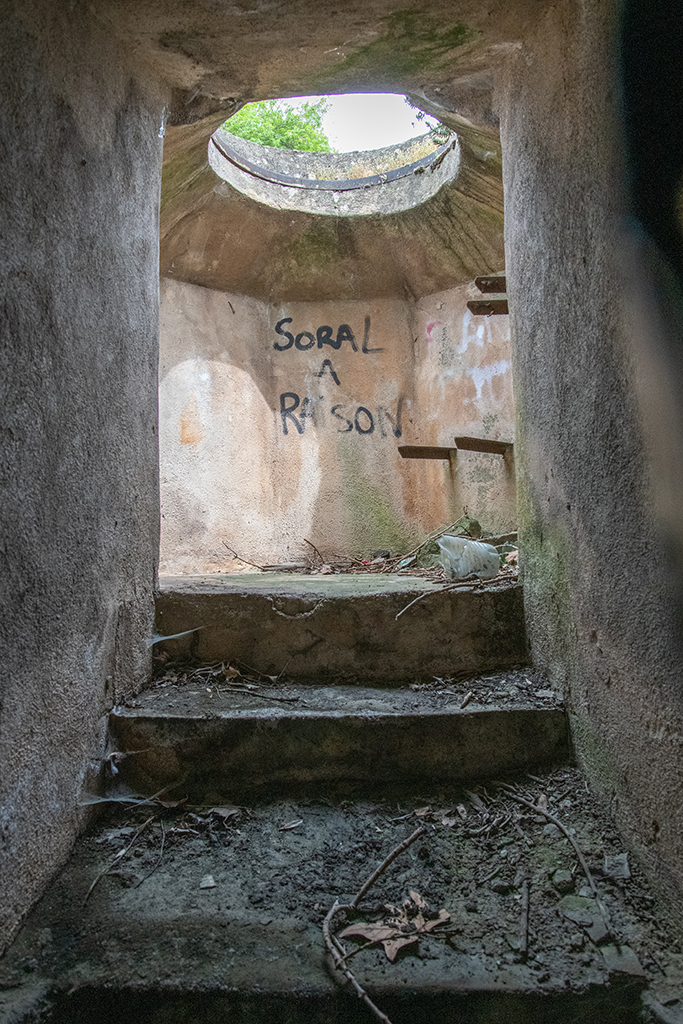 Verrou du Pont-de-Joux, Tobrouk type Vf 65a , intérieur du poste de tir