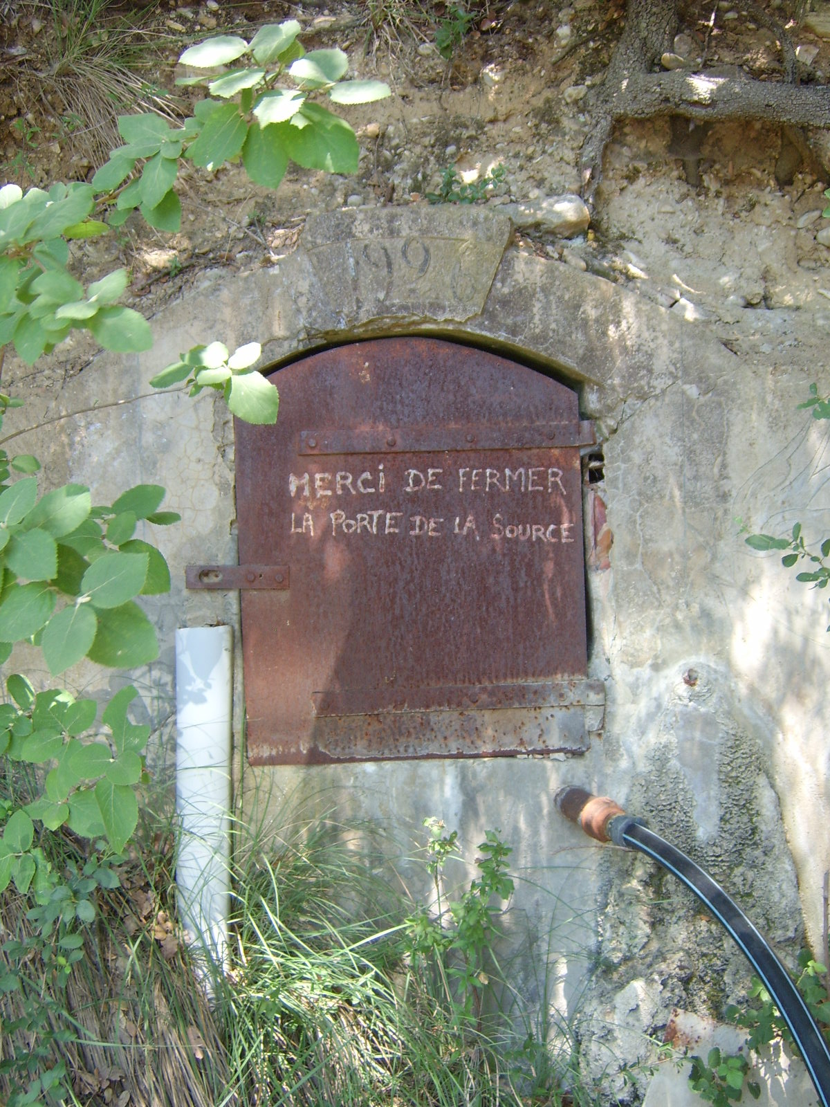 station de captage et fontaine dite mine d'eau du Truy