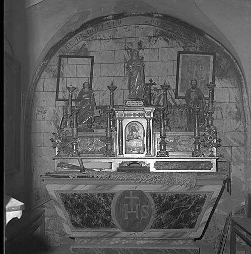 Le mobilier de la chapelle Notre-Dame-des-Sept-Douleurs