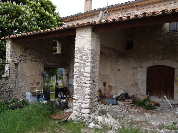 ferme dite Bastide de Maubec