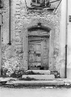 maison semi-troglodytique