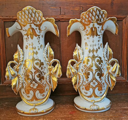 Paire de vases d'autel (n°1)