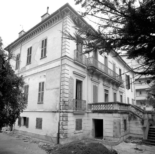 maison de villégiature dite Villa Mansard