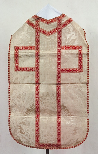 chasuble, voile de calice, étole, manipule (ornement blanc) (No 1)