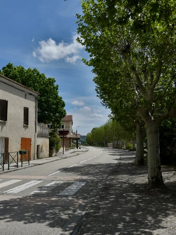 La R.D. 994, quartier de la Boule d'Or. Vue prise de l'ouest.