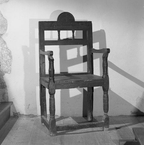 fauteuil de célébrant (No 2)