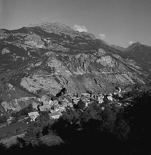 présentation de la commune de Saint-Martin-de-Queyrières