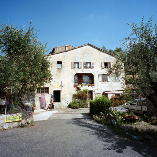 moulin à farine, à tan, à papier, à huile, à ressence et coopérative agricole, actuellement moulin à huile, logement et musée