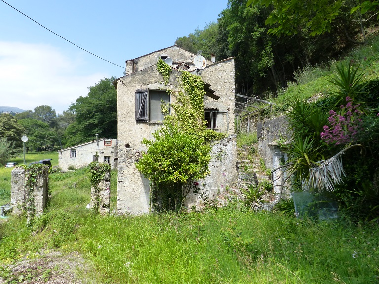 Vue d'ensemble prise du sud. Maison-bloc, bâtiment 3.