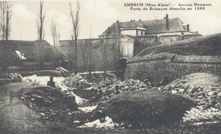 fortification d'agglomération d'Embrun