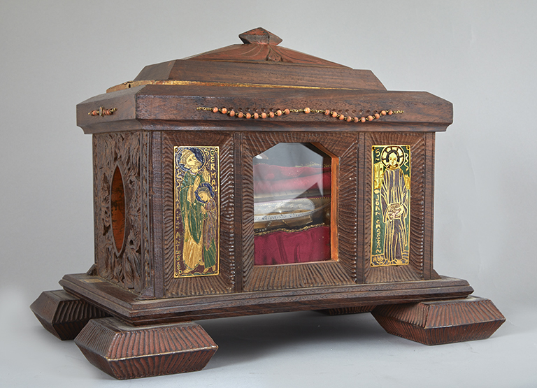 Coffret-reliquaire de saint Germain d'Auxerre, saint Jean Cassien, sainte Alpais et saint Crescent