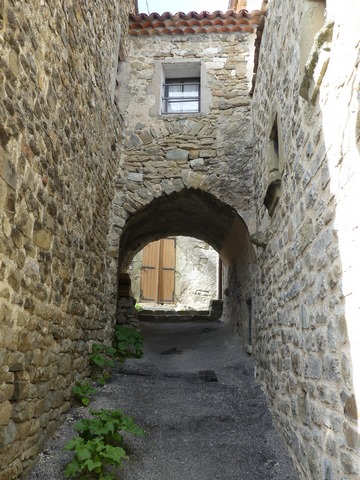 Passage couvert, vue prise du sud.