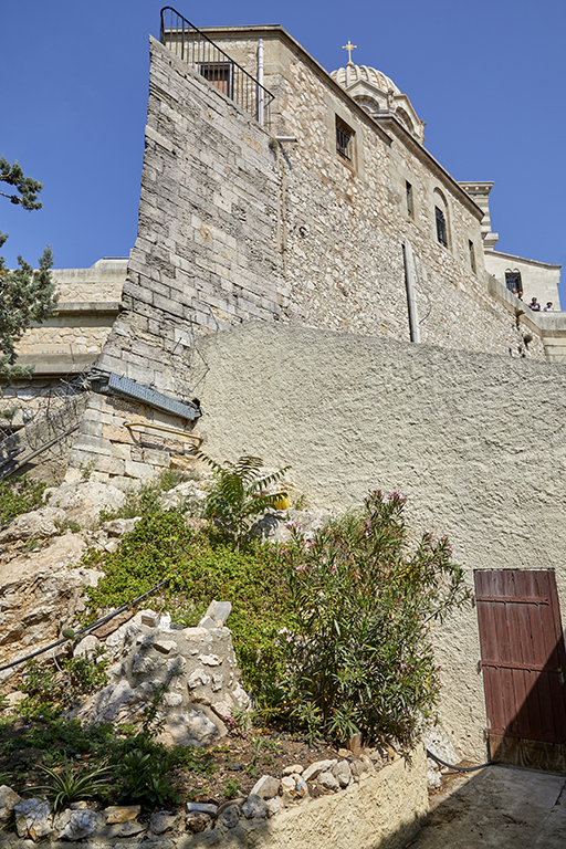 Angle aigü de l'extrémité Sud de l'enceinte du fort