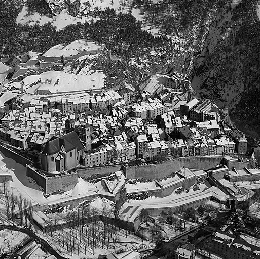 fortification d'agglomération dite enceinte de la ville de Briançon