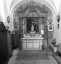 ensemble du maître-autel (autel, 2 gradins d'autel, faux tabernacle, retable, lambris de revêtement, peinture)