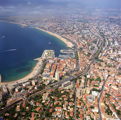 ville, station balnéaire