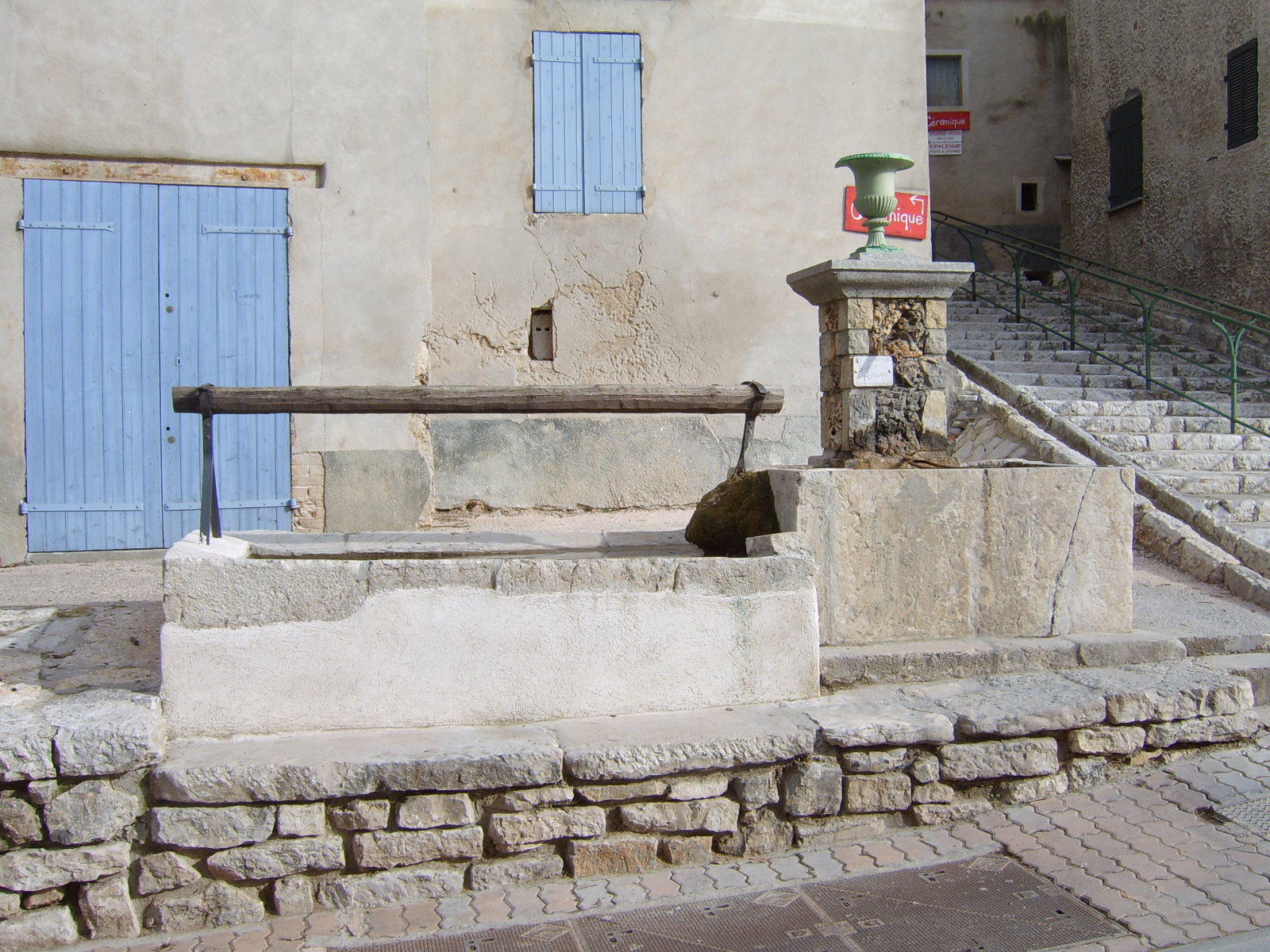 fontaine, lavoir et abreuvoir dite fontaine de Sous-Ville