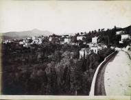 ensemble de routes de corniche dites basse corniche, moyenne corniche et grande corniche de Nice